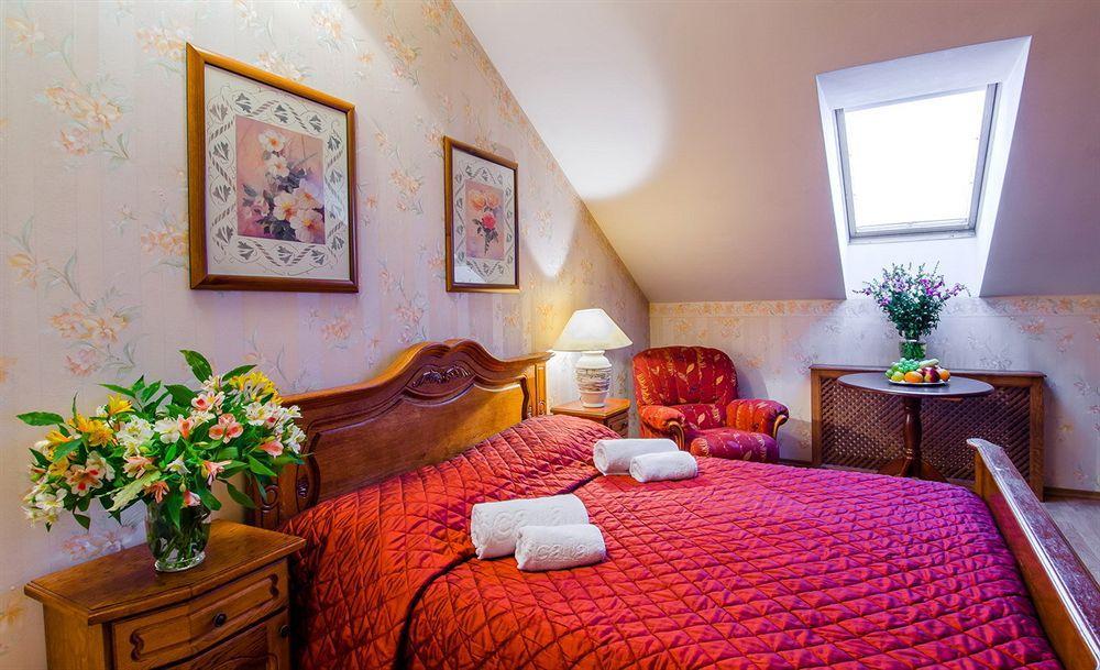 Boutique Apart-Hotel Sherborne Kiev Exterior foto